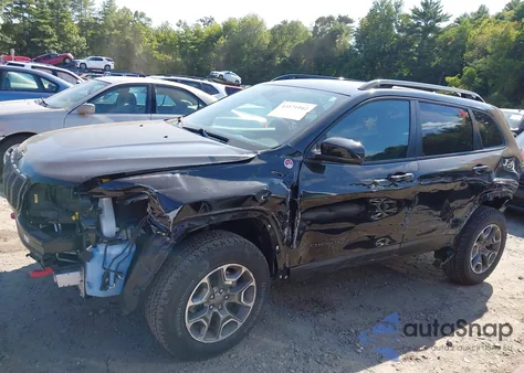 2022 Jeep Cherokee Trailhawk 4X4 z USA, uszkodzony, nr VIN 1C4PJMBX1ND548506